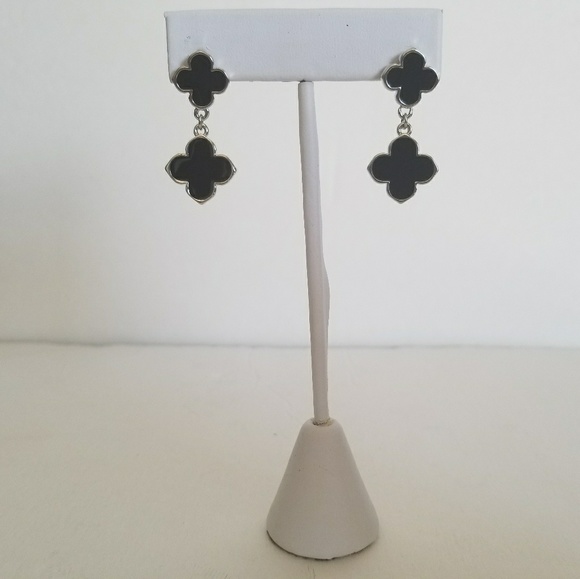 Silver necklace, black enamel clover - Picture 4 of 6